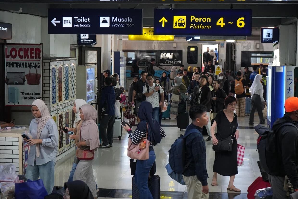 Kereta Api Semakin Memikat, KAI Group Layani 128,05 Juta Pelanggan pada Triwulan I 2026
