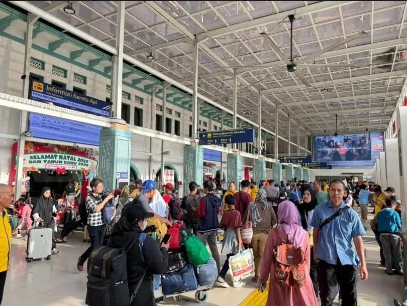 Penjualan Tiket Angkutan Lebaran KAI Capai 2.703.977, Masih Tersedia 1,79 Juta Tempat Duduk