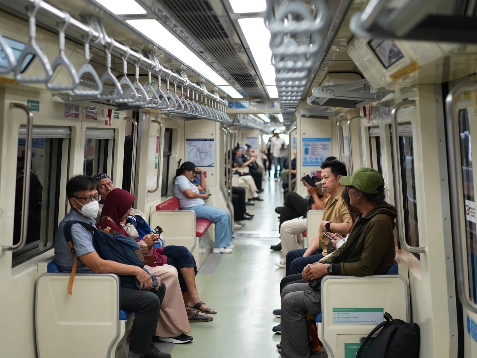 Kejutan dari KAI, Tarif LRT Jabodebek Cuma Rp1 pada H1 dan H2 Lebaran 2026