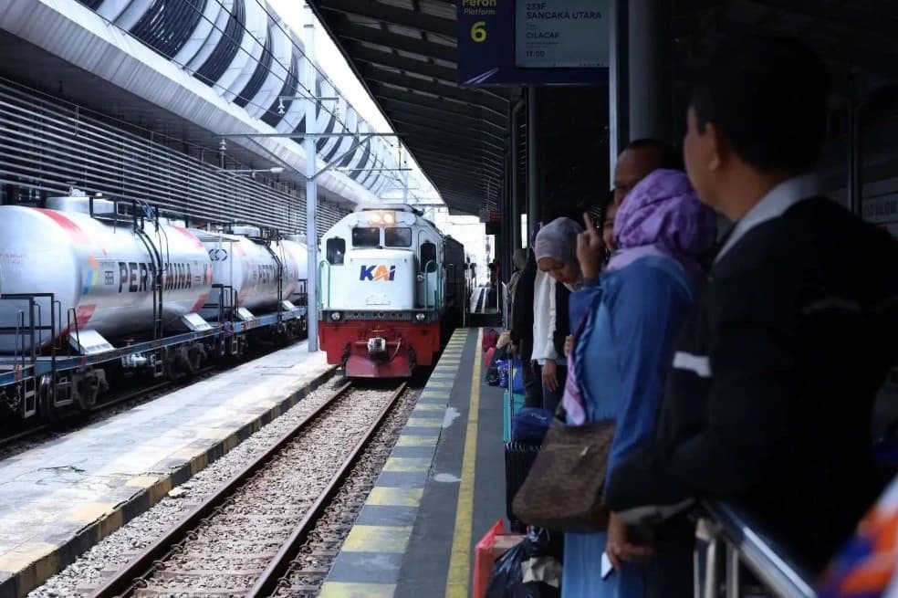 Arus Balik Masih Tinggi, 229.201 Pelanggan KA Jarak Jauh Terlayani Kemarin dengan Okupansi 140,2 Persen