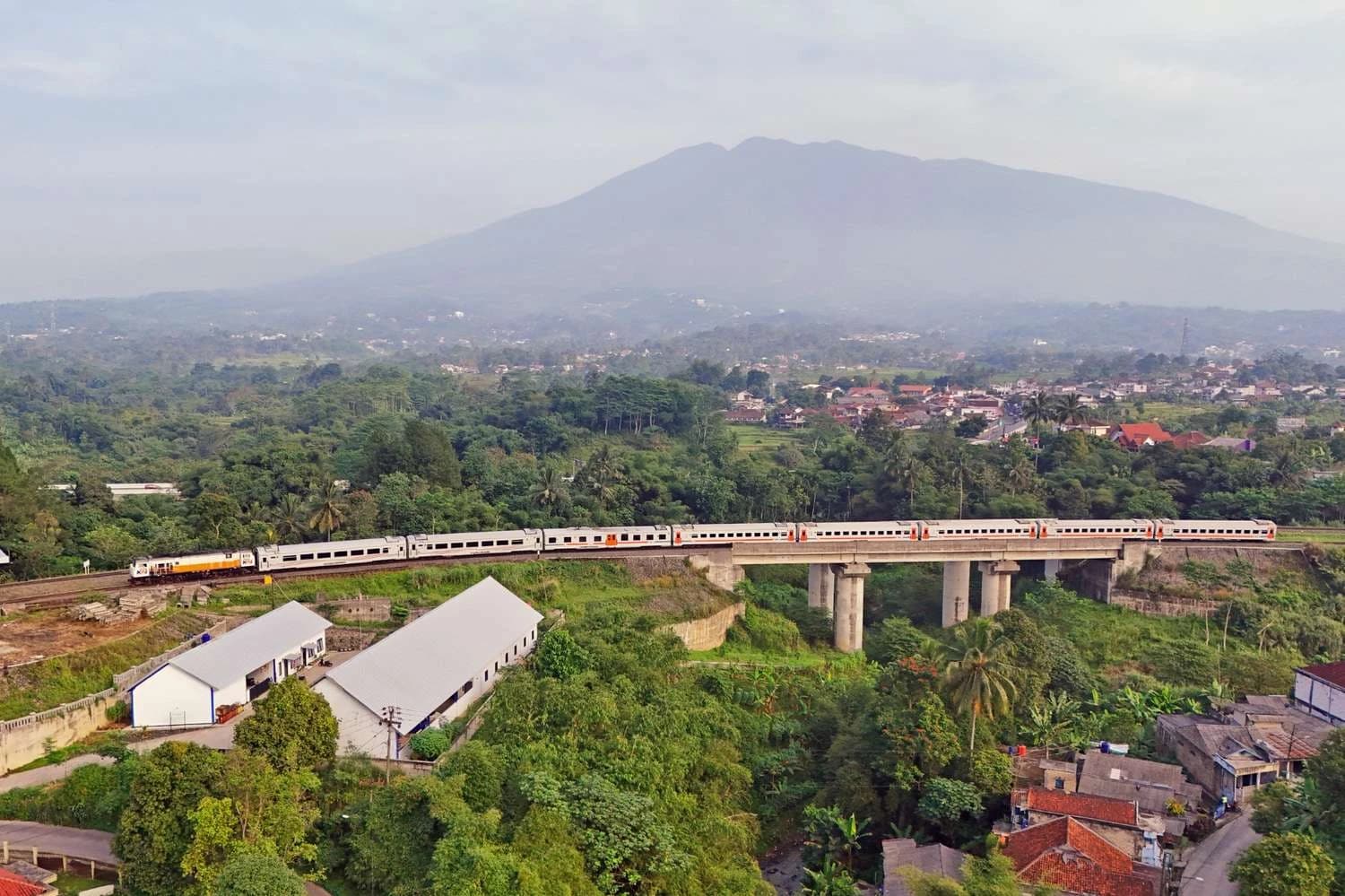 Uji Coba B50 pada Perkeretaapian Dukung Efisiensi Energi Nasional