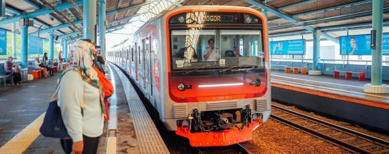 Pertumbuhan Pelanggan Bogor Line Terus Meningkat, KAI Perpanjang Peron Stasiun Bogor