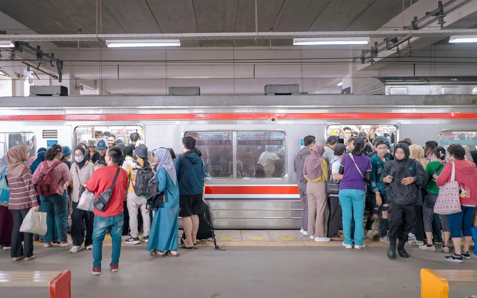 Stasiun Bekasi Perkuat Peran Simpul Integrasi Transportasi, Mobilitas Pemudik Lebaran Meningkat