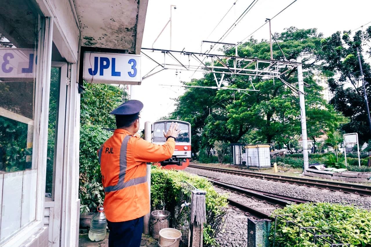 12.957 Orang Berebut Jadi PJL KAI, 748 Posisi Dibuka untuk Perkuat Keselamatan Perlintasan