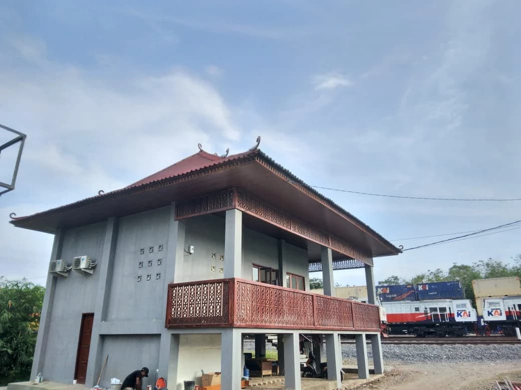 Rumah Singgah KAI di Lintas Sumatra Hadirkan Nuansa Rumah Limas untuk Pekerja