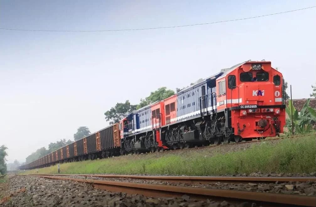 KAI Perkuat Angkutan Logistik, Volume Batu Bara Tembus 5 Juta Ton pada July