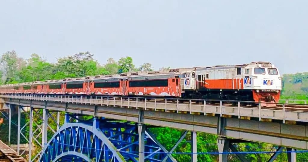 17% Promo on Commercial Economy Trains Still Available; 9,614 Seats Booked