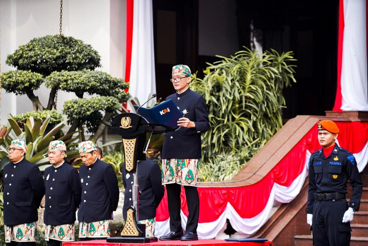 Semangat Kemerdekaan, KAI Terus Bergerak Hadirkan Layanan Kereta Api yang Aman dan Makin Berdampak