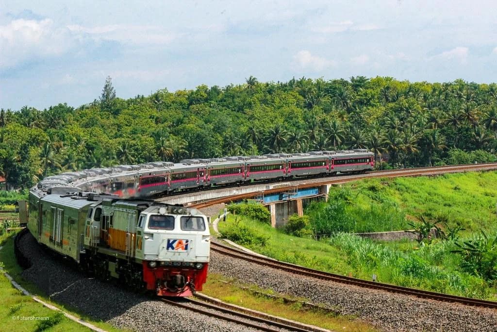 Melangkah Lebih Jauh, KAI Bangun Ekosistem Mobilitas Indonesia Menuju 2030
