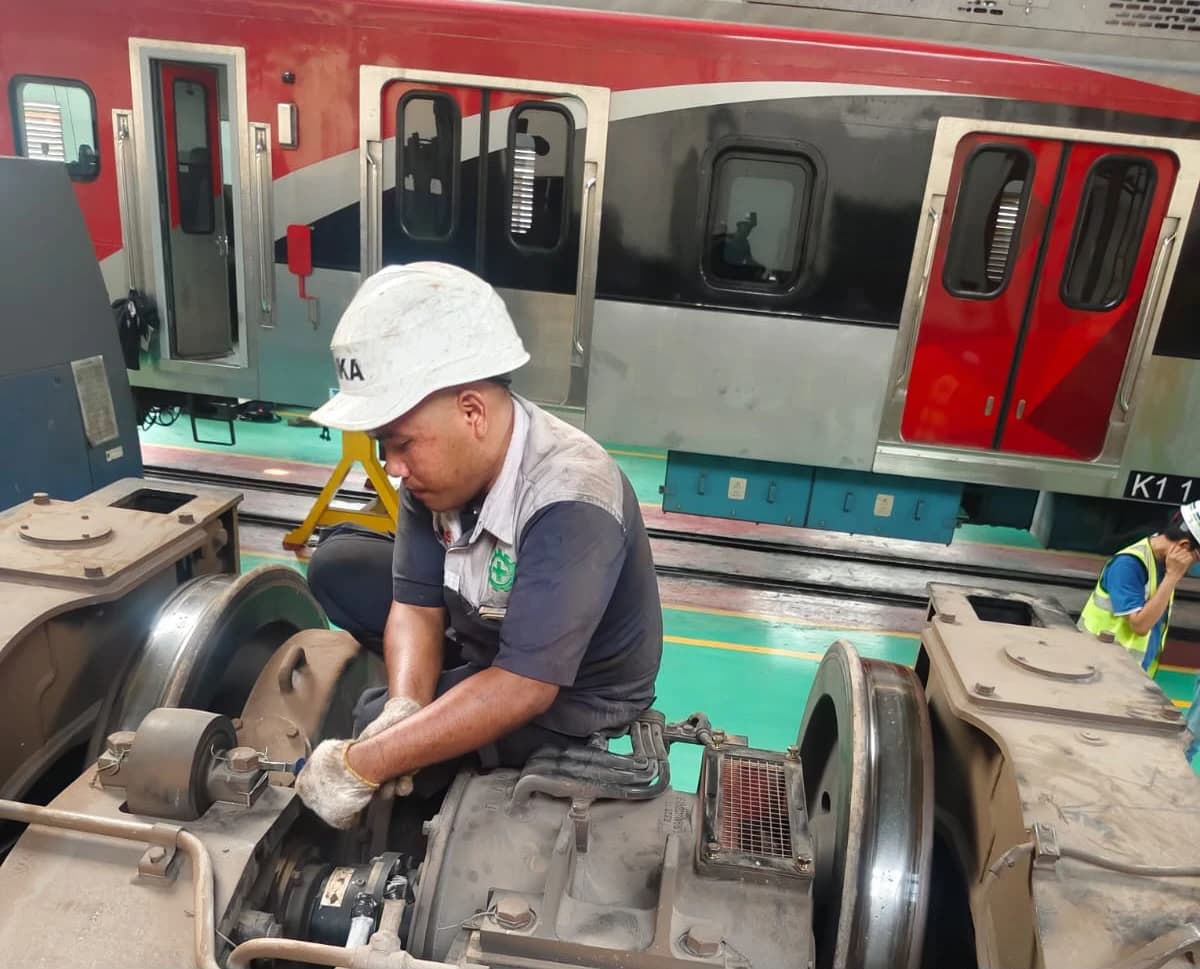 7 Trainset KRL iE305 Dirawat, KAI Pastikan Siap Dukung Mobilitas Jabodetabek